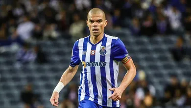 O gola&ccedil;o de Ot&aacute;vio e a apote&oacute;tica classifica&ccedil;&atilde;o do Porto ficaram ofuscados pelo caso de racismo contra Pepe na Ta&ccedil;a de Portugal