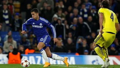[V&iacute;deo] Em um jogo de seis gols, Hazard roubou a cena gra&ccedil;as a uma pintura