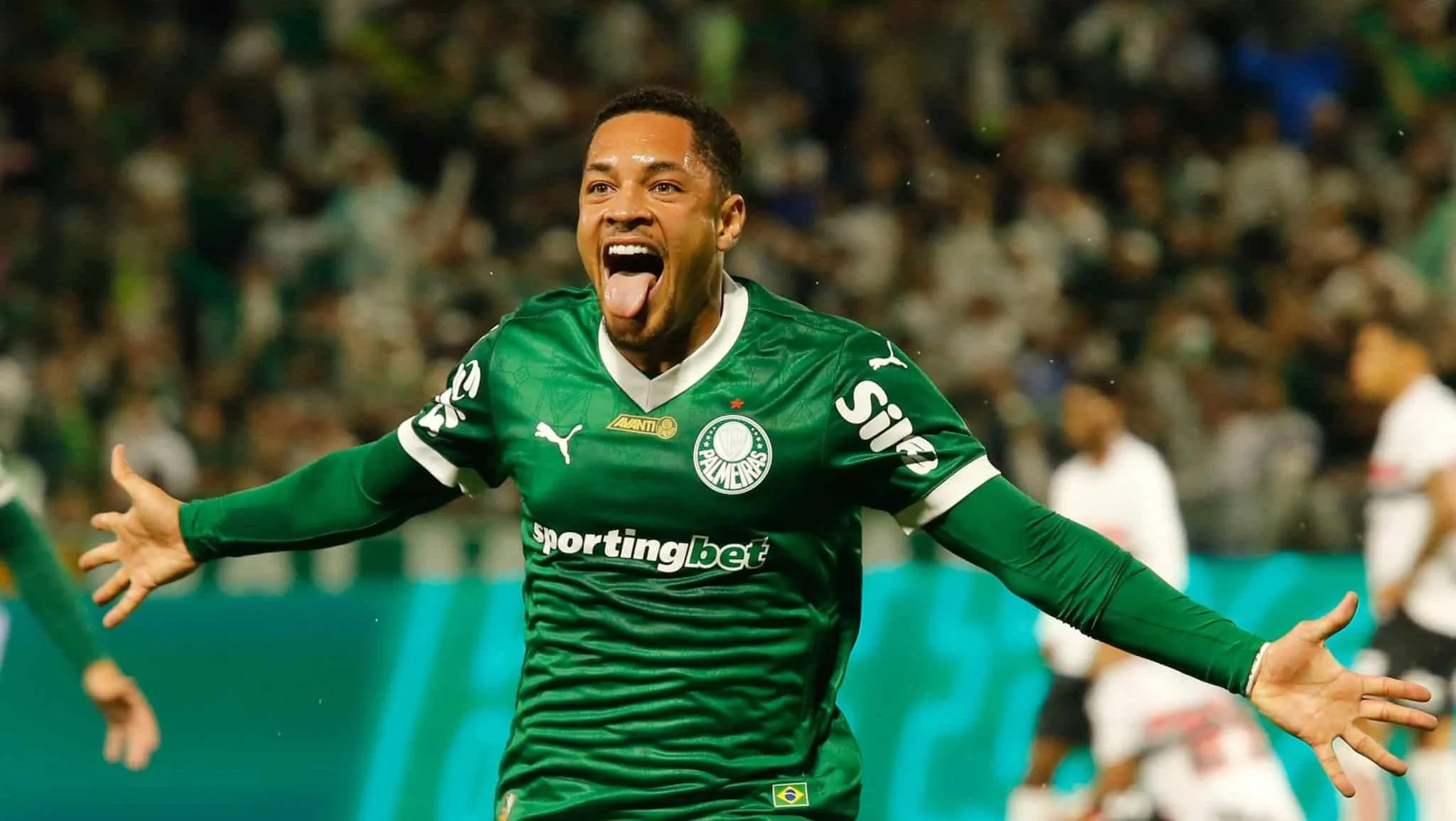 &lsquo;Vitor Roque demonstra de novo que suas virtudes v&atilde;o al&eacute;m do excelente faro de goleador&rsquo;