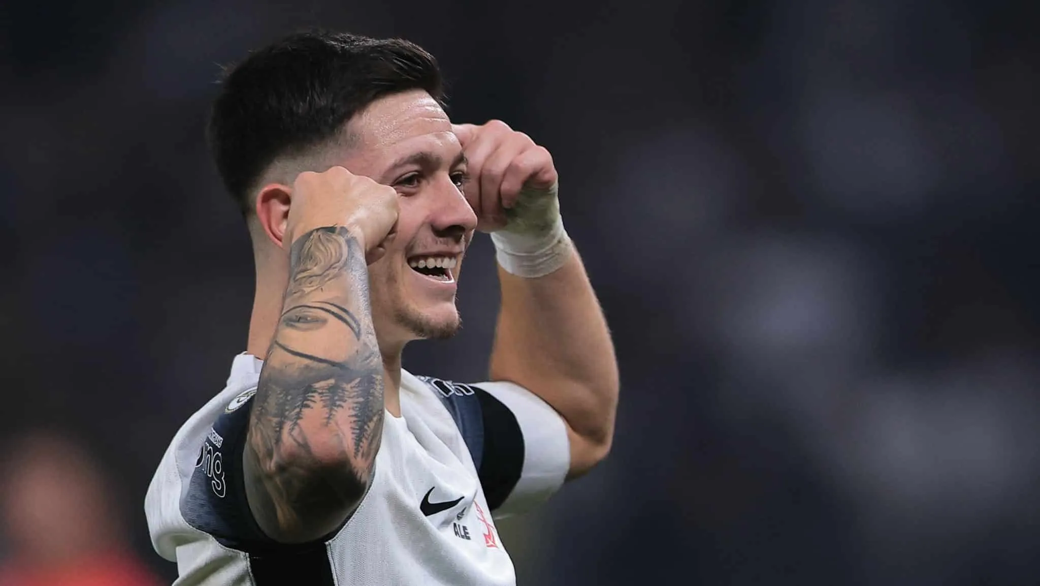 D&eacute;j&agrave; vu? Pela segunda vez, Garro salva o Corinthians no Brasileir&atilde;o com gola&ccedil;o