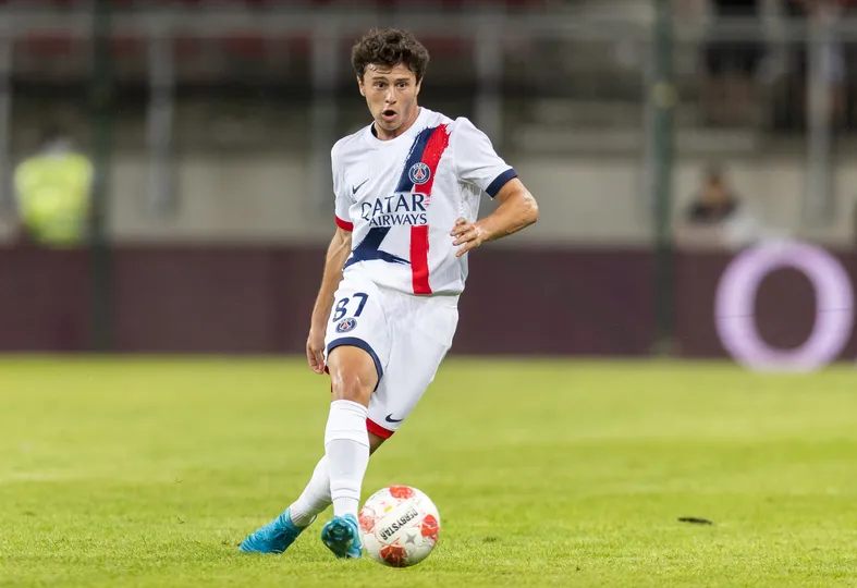 Jo&atilde;o Neves &eacute; a grande contrata&ccedil;&atilde;o do PSG para a temporada 2024/2025. Foto: Icon Sport