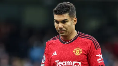 United foca em contrata&ccedil;&atilde;o para repor a frustrante passagem de Casemiro