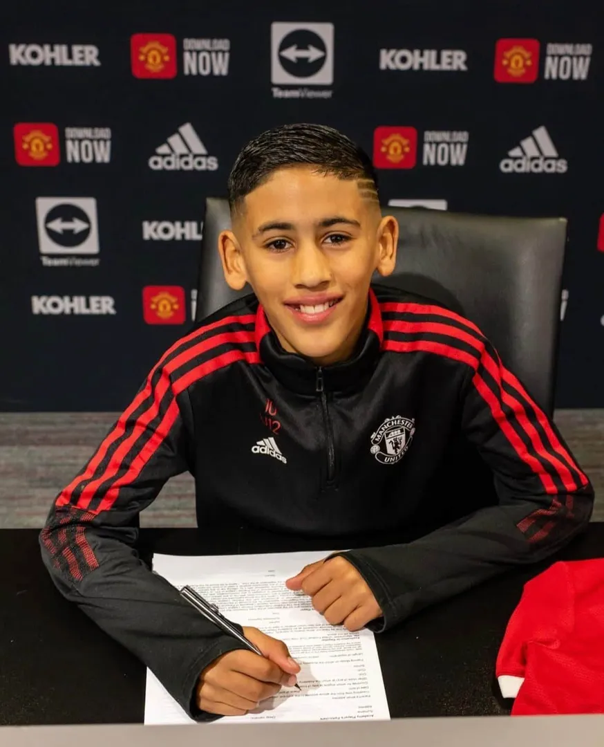 jj-gabriel-manchester-united 2