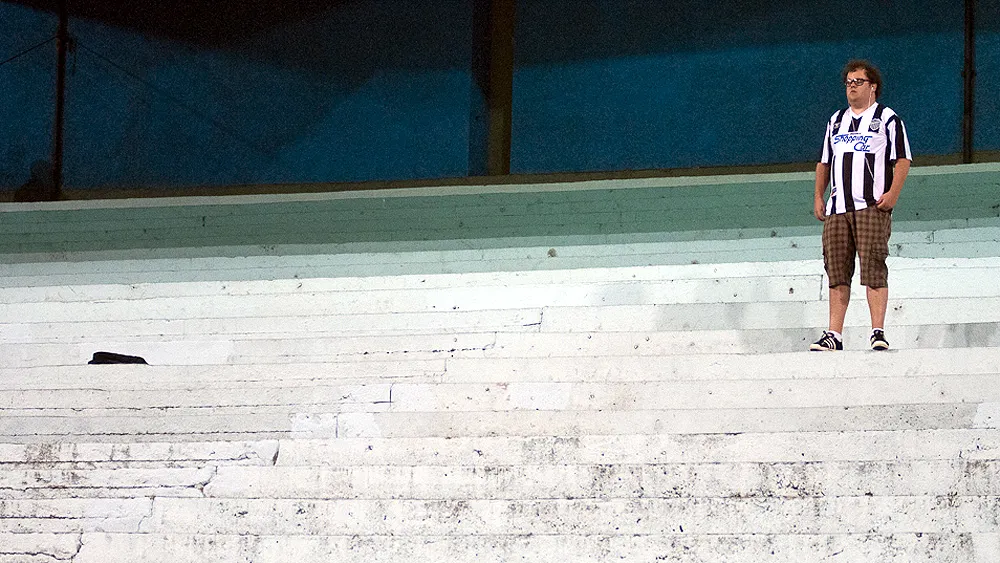 De solit&aacute;rio torcedor a presidente do clube