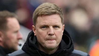 Eddie Howe desabafou sobre o absurdo n&uacute;mero de les&otilde;es do Newcastle na temporada e explicou o que acontece