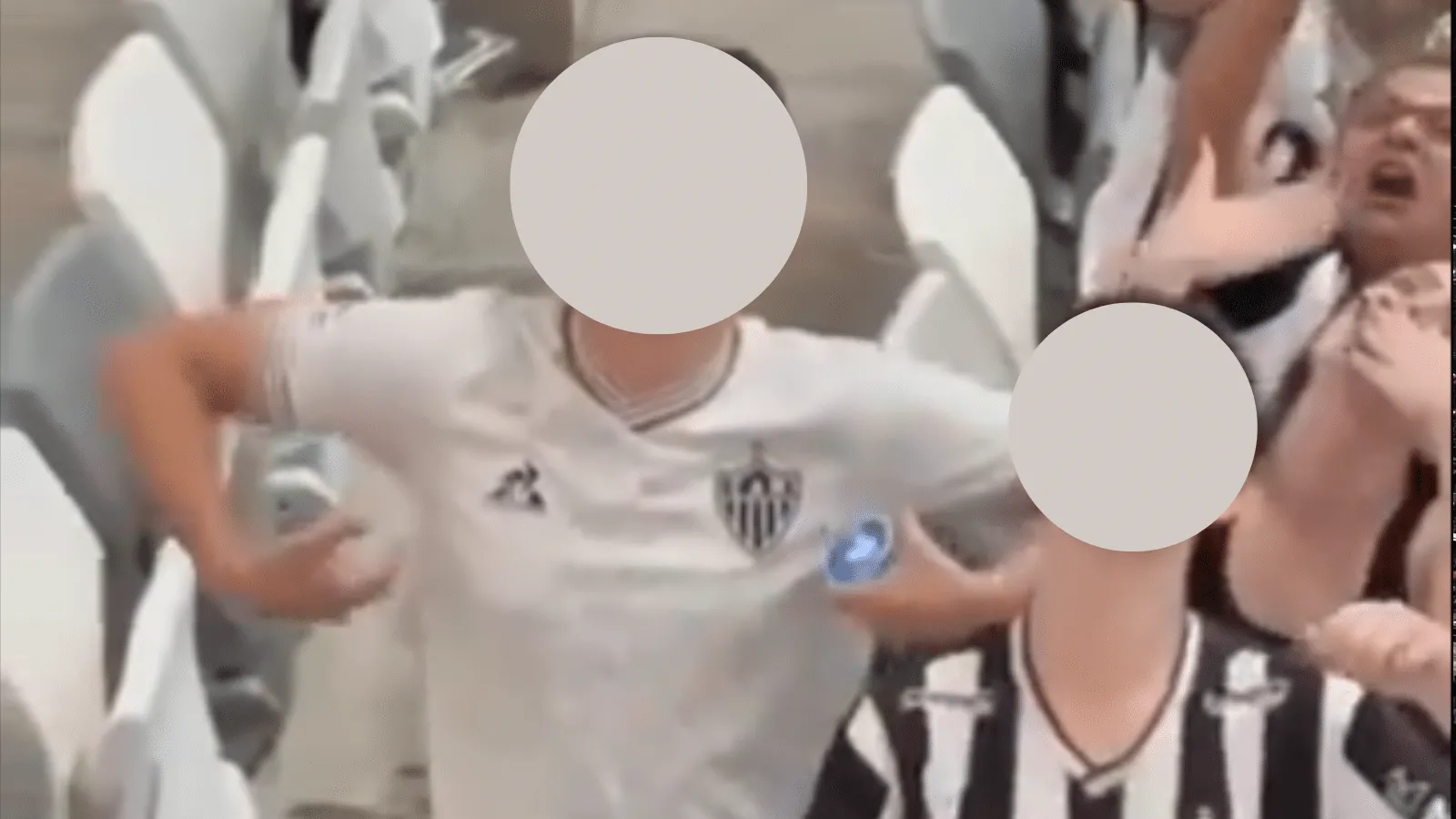 Atl&eacute;tico-MG pune torcedor por gestos racistas na Arena MRV; veja as san&ccedil;&otilde;es