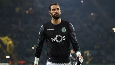 Jogadores do Sporting anunciam rescis&atilde;o por justa causa e pressionam sa&iacute;da do presidente