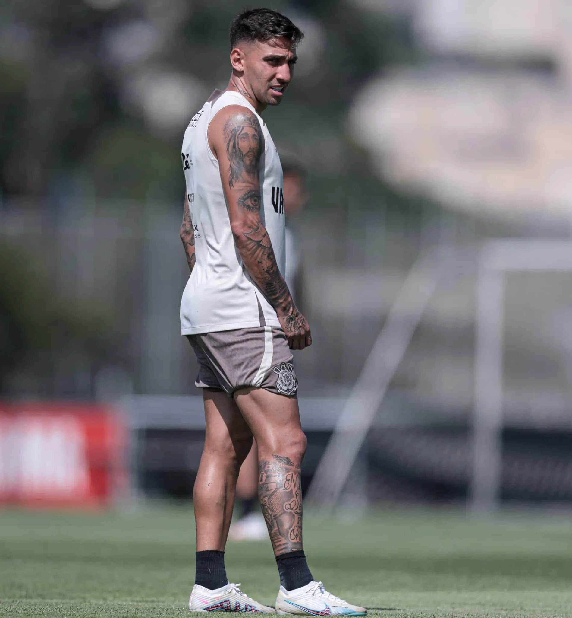 Com preteridos, Corinthians tem elenco fechado para in&iacute;cio do Brasileir&atilde;o