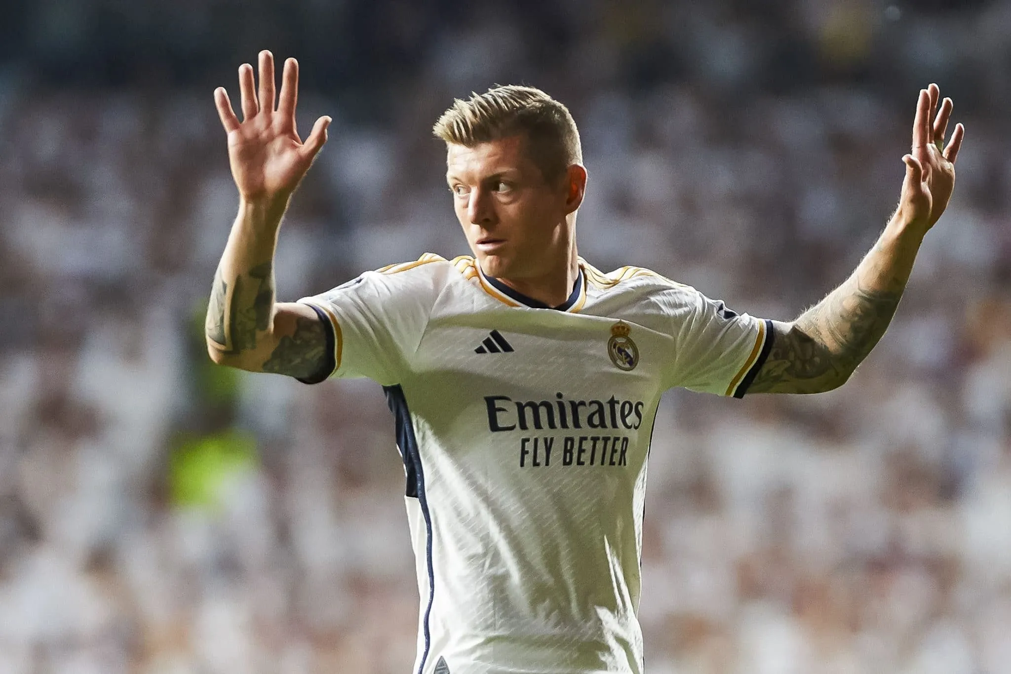 Depois de an&uacute;ncio de Kroos, Real Madrid se movimenta para n&atilde;o perder mais um &iacute;dolo