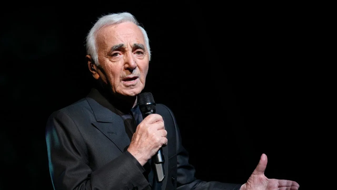 Aznavour FC, o time da elite arm&ecirc;nia que homenageava Charles Aznavour, lenda da m&uacute;sica francesa