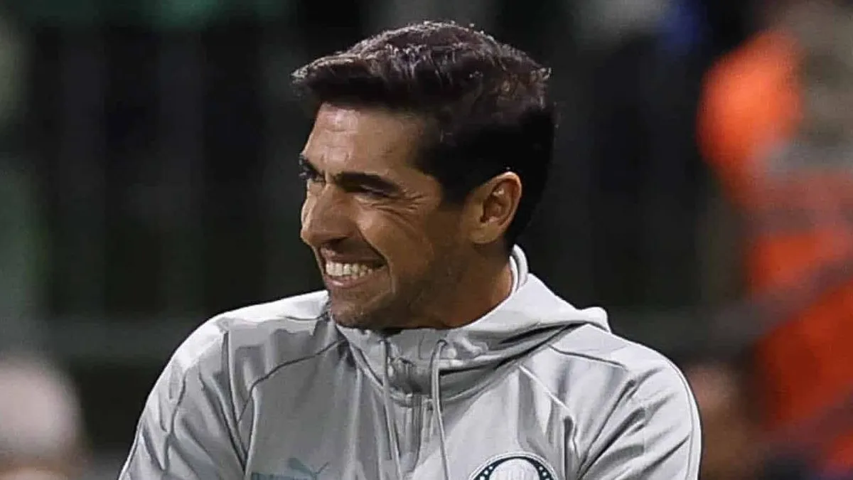Implicado em processo na Fifa, Abel est&aacute; tranquilo e s&oacute; deve falar ap&oacute;s jogo do Palmeiras