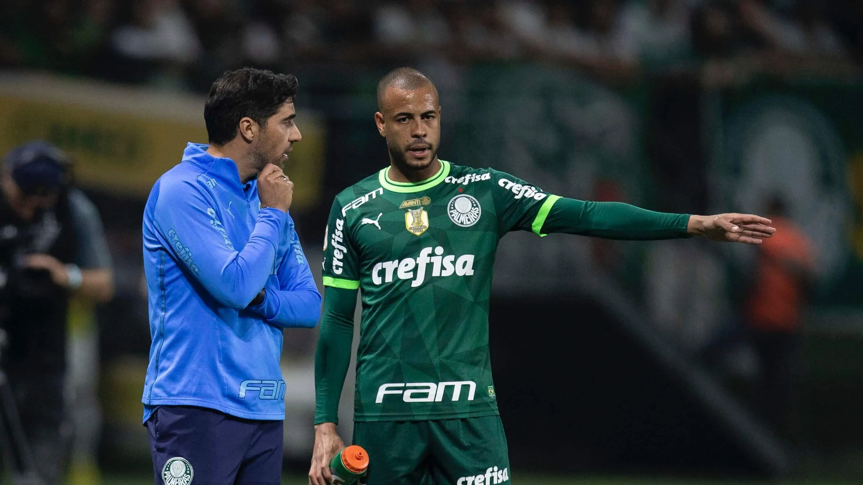Criticado por n&atilde;o contratar, Palmeiras faz aposta e j&aacute; projeta elenco curto para 2024