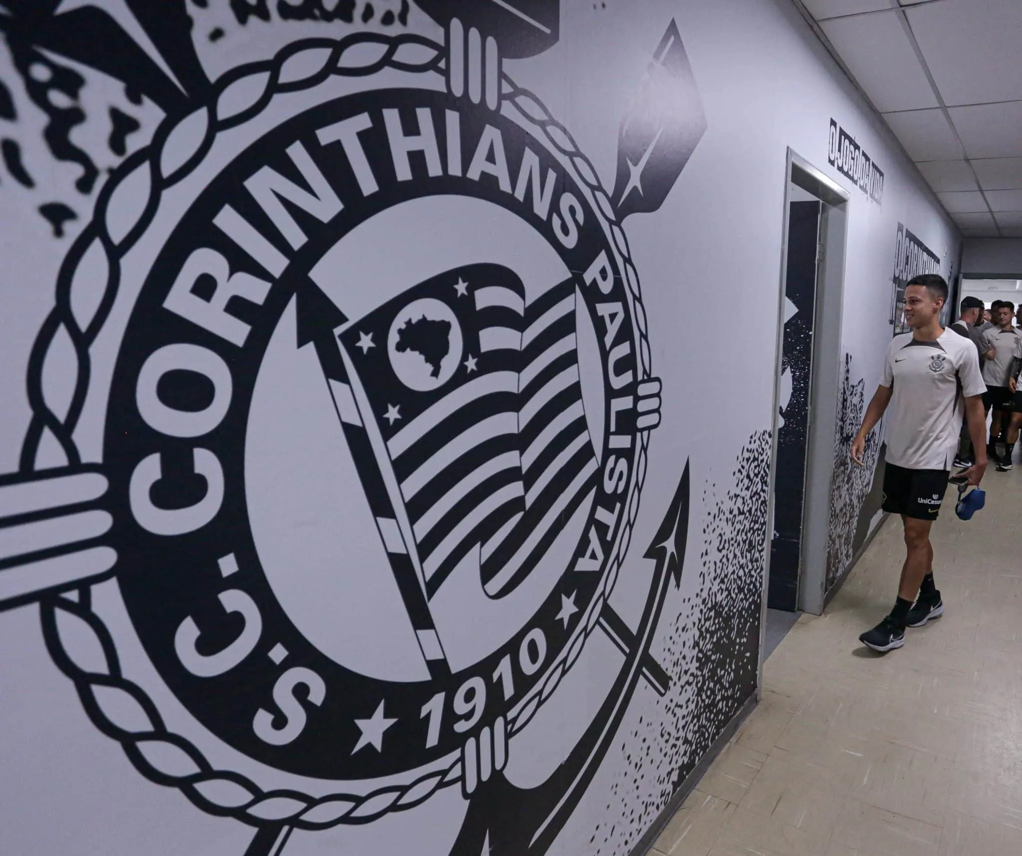 Um &eacute; pouco, dois &eacute; bom, tr&ecirc;s &eacute; crise: Corinthians tritura t&eacute;cnico no Paulista pelo 3&ordm; ano seguido