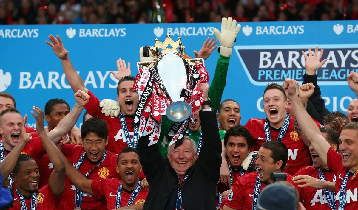 Uma d&eacute;cada depois, 10 motivos que tornam t&atilde;o especial o Manchester United campe&atilde;o da Premier League 2012/13