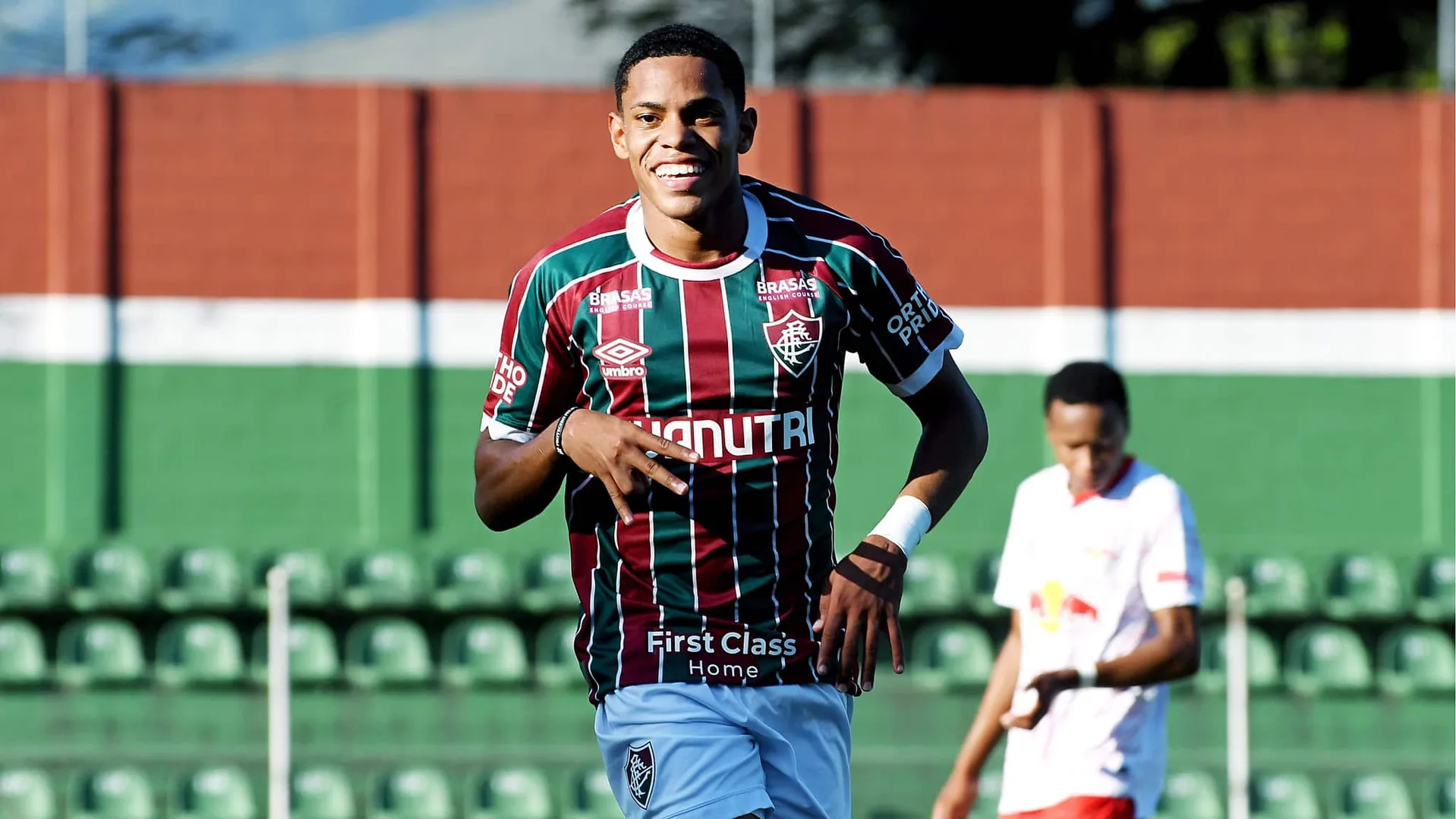 Matheus Reis &eacute; uma das grandes joias de Xer&eacute;m, e Fluminense j&aacute; lida com ass&eacute;dio dos europeus - Foto: MAILSON SANTANA/FLUMINENSE FC