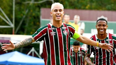 Bastidores: o que impede joia da base de brilhar no Fluminense?