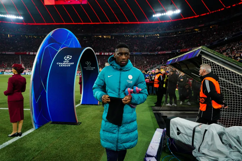 Kolo Muani fez apenas dois jogos como titular do PSG na atual temporada (Foto: Icon Sport)