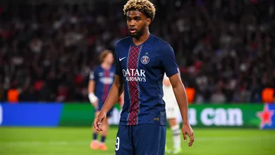 Senegal vence &lsquo;queda de bra&ccedil;o&rsquo; com a Fran&ccedil;a e leva nova joia para enfrentar o Brasil