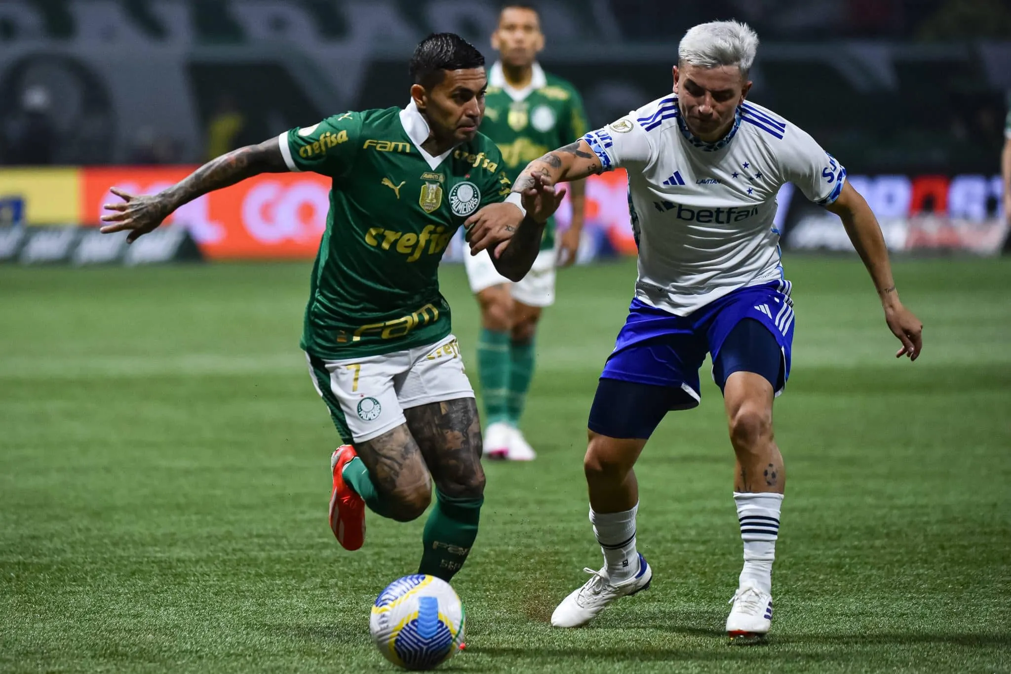 Palmeiras se sente mais prejudicado que o Cruzeiro por aus&ecirc;ncia de p&uacute;blico no Mineir&atilde;o