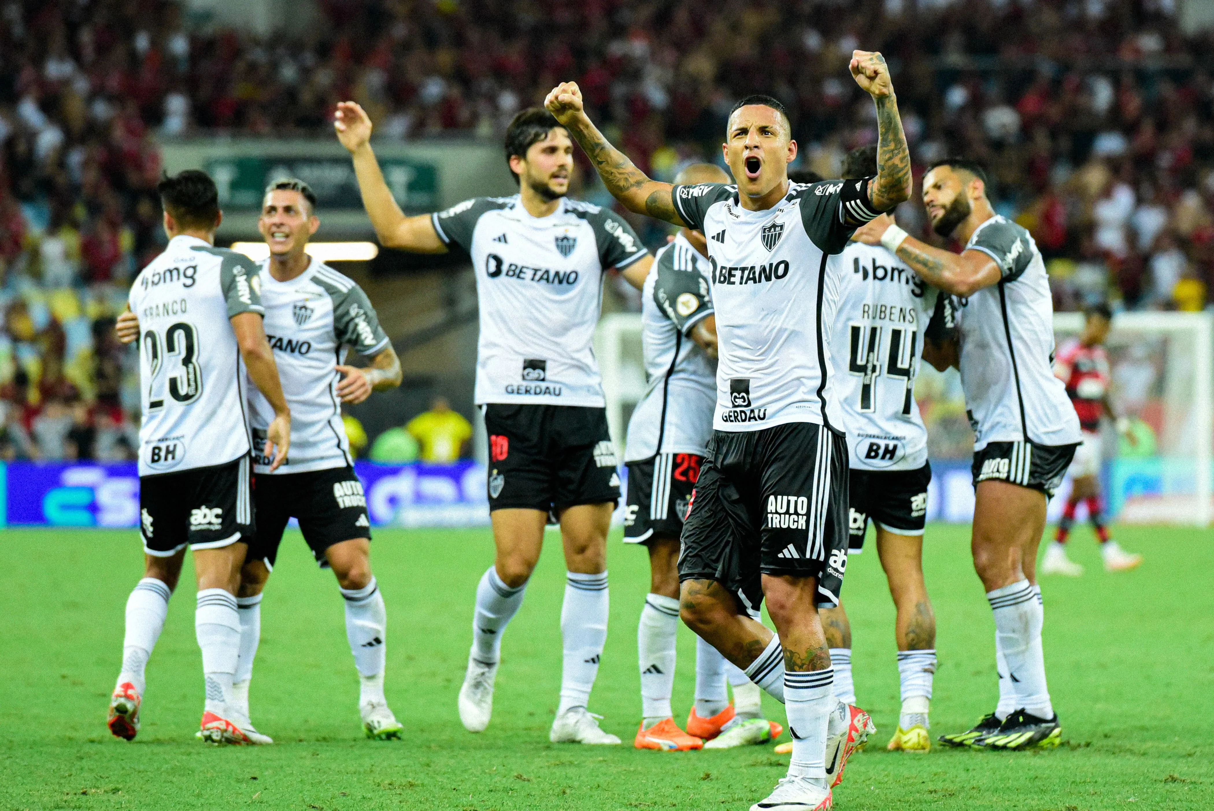 Atl&eacute;tico-MG finalmente une desempenho e resultado, dando motivos para o torcedor acreditar