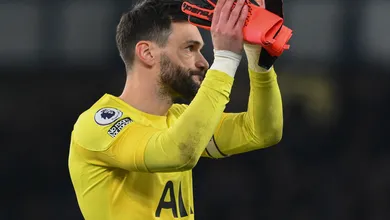 Campe&atilde;o mundial com a Fran&ccedil;a e &iacute;dolo do Tottenham, Lloris escolhe troca chuvosa Londres pela badalada LA