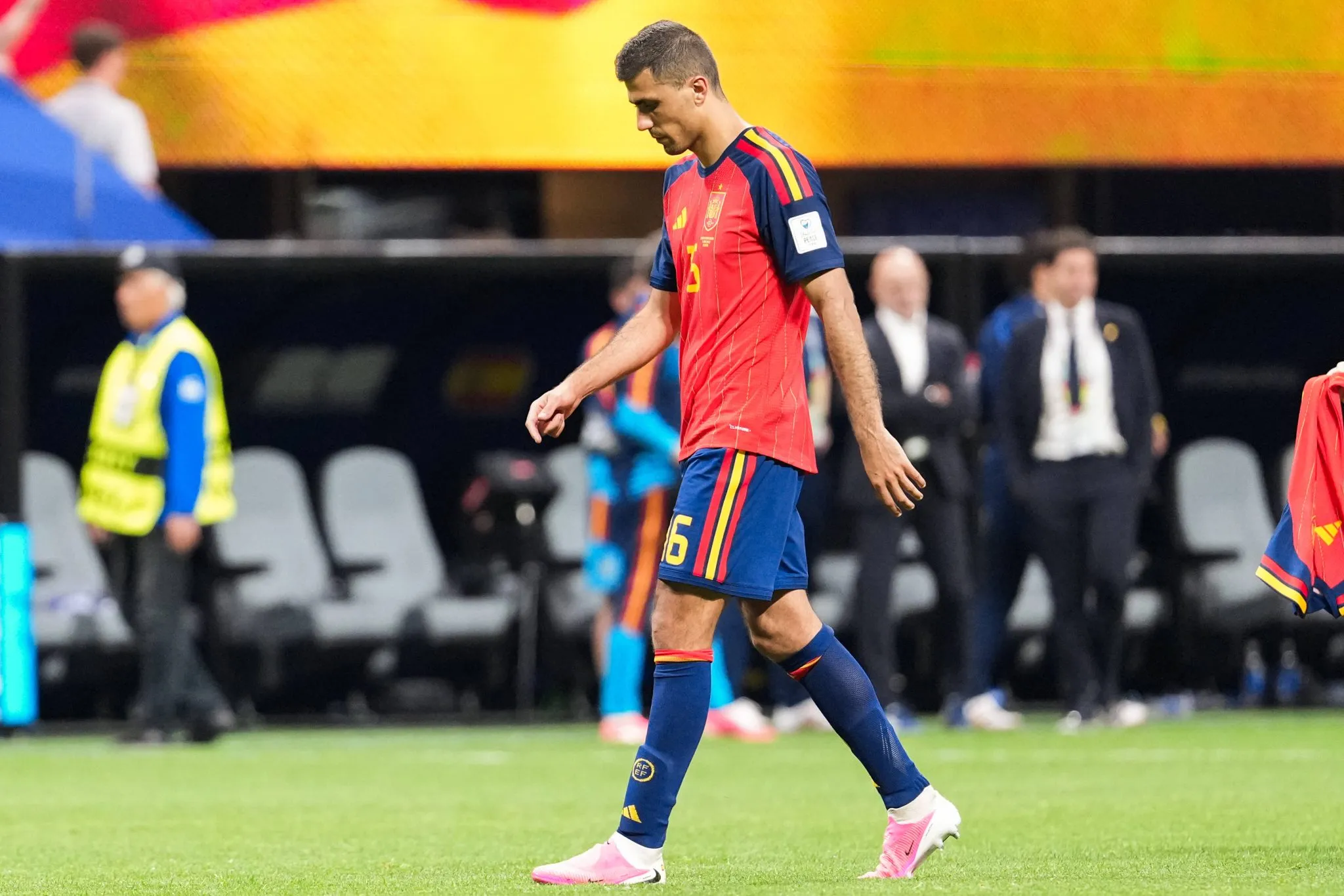 Rodri durante partida de estreia da Espanha contra Cabo Verde na Copa do Mundo (Foto: IMAGO / Sports Press Photo)