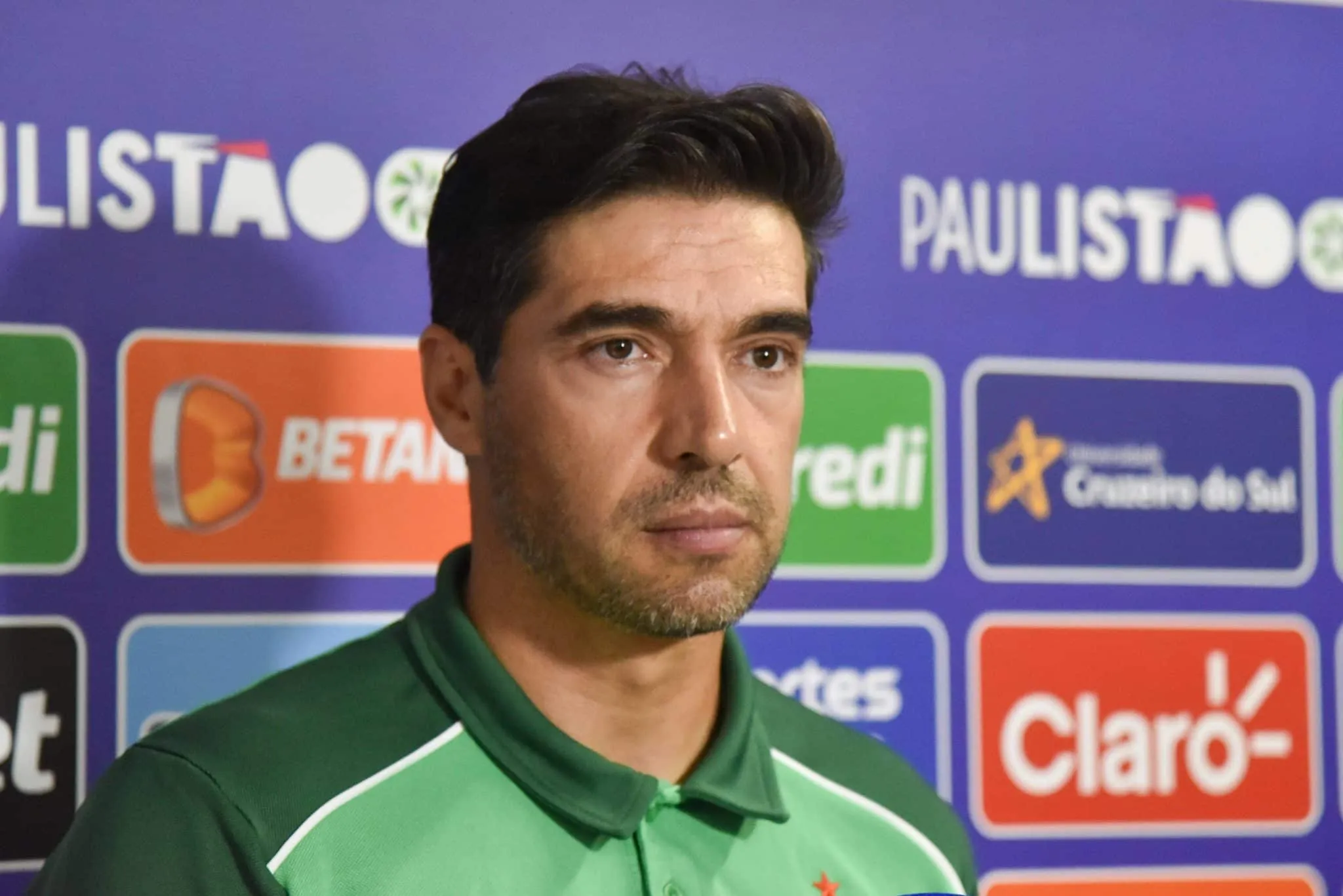 Desculpas n&atilde;o comovem entorno de Abel Ferreira, do Palmeiras, que ainda pode processar dirigente do S&atilde;o Paulo