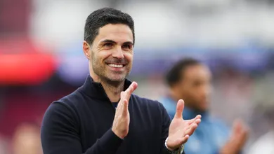 Arsenal acerta contrata&ccedil;&atilde;o de zagueiro da Premier League e fica com uma pend&ecirc;ncia no mercado