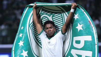Endrick fecha sequ&ecirc;ncia dos sonhos e leva Palmeiras &agrave; 5&ordf; final consecutiva do Paulista