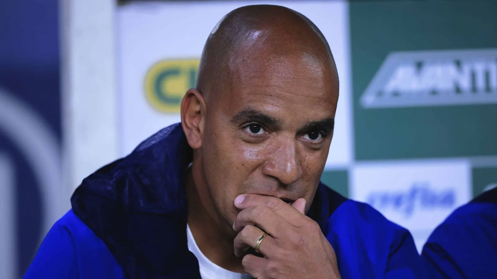 Cruzeiro sofre com les&otilde;es e Pepa perde mais de meio time