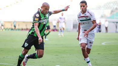 Suspenso por manipula&ccedil;&atilde;o, Nino Para&iacute;ba bate recorde com s&eacute;timo rebaixamento no Brasileir&atilde;o