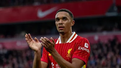 Liverpool vence, mas ar de insatisfa&ccedil;&atilde;o pode virar um problema para Slot nos vesti&aacute;rios