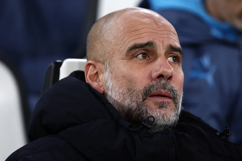 Pep Guardiola, t&eacute;cnico do Manchester City