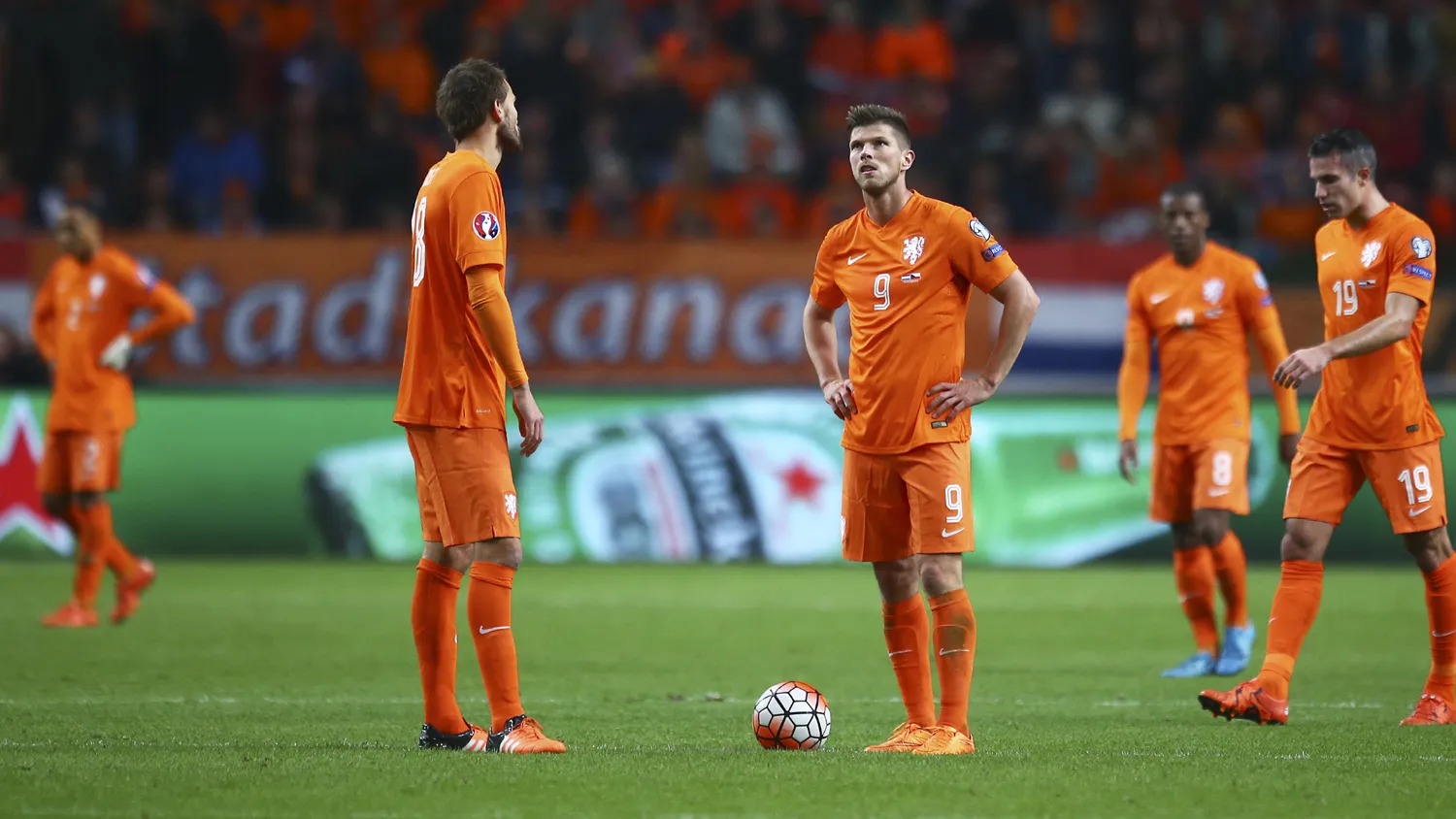 A sele&ccedil;&atilde;o holandesa foi eliminada da Eurocopa 2016 (Foto: AP)