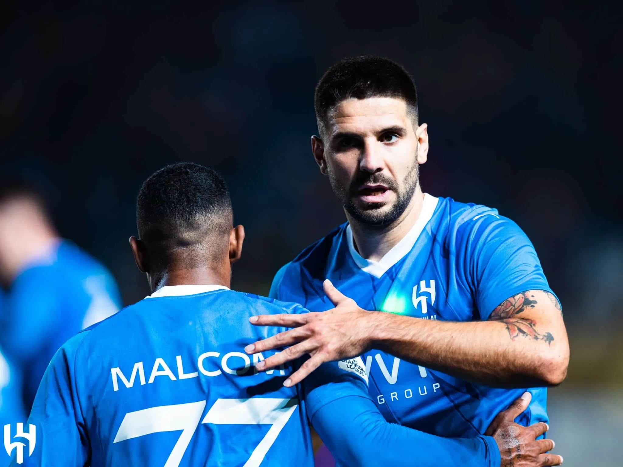 Al-Ittihad s&oacute; empata e Al-Hilal, com gols ag&ocirc;nicos, vira sobre o Sepahan na Champions Asi&aacute;tica