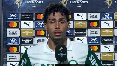 Atacante do Palmeiras sofre racismo no Paraguai, chora e desabafa: &lsquo;O que fizeram foi crime&rsquo;
