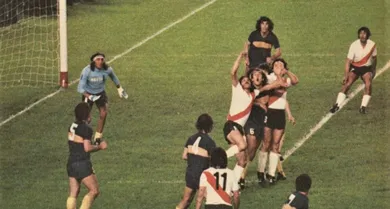 Outros supercl&aacute;ssicos libertadores: As vit&oacute;rias de Boca e River que desbravaram seus primeiros sucessos continentais