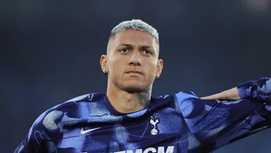 Tottenham quer contratar novo centroavante &mdash; e isso n&atilde;o &eacute; bom para Richarlison