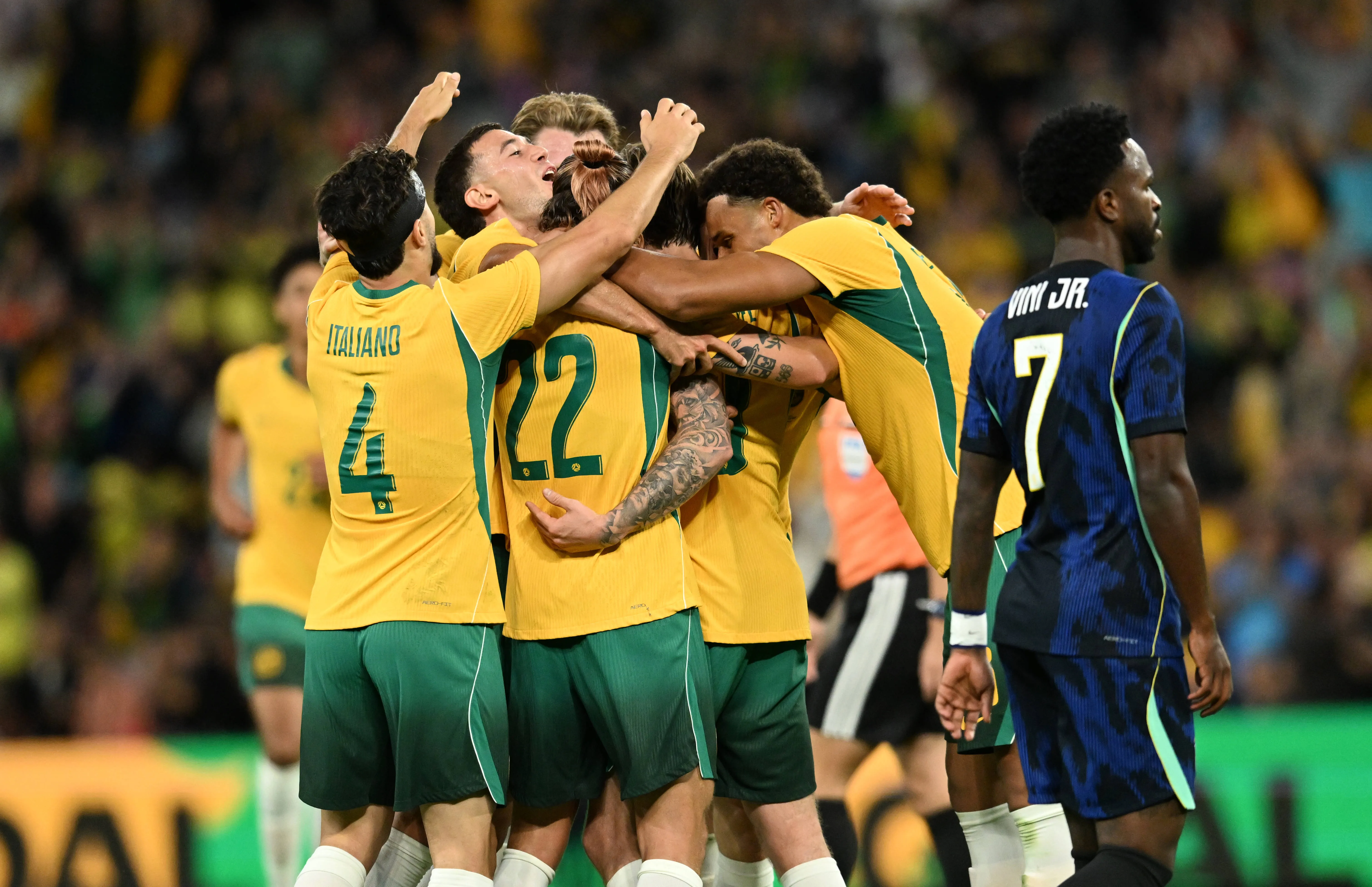 Austrália comemora gol marcado sobre o Brasil