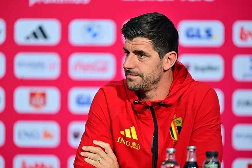 Courtois pela sele&ccedil;&atilde;o belga