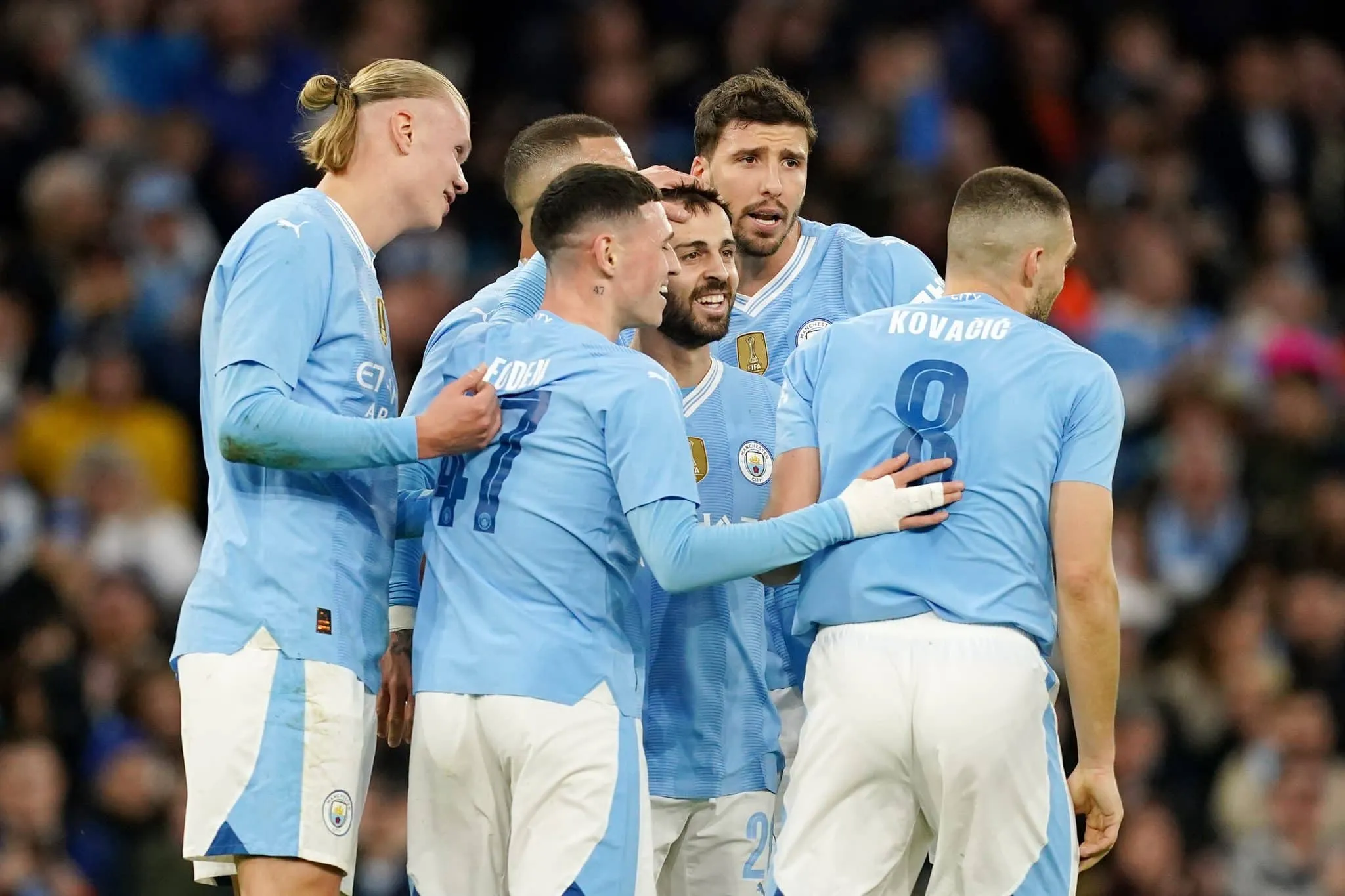Bernardo Silva aponta problema s&eacute;rio no elenco do City: &lsquo;Est&aacute; muito dif&iacute;cil&rsquo;