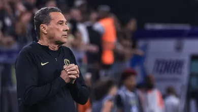 Corinthians: Luxemburgo compreende vaias, mas pede apoio da torcida na Sul-Americana