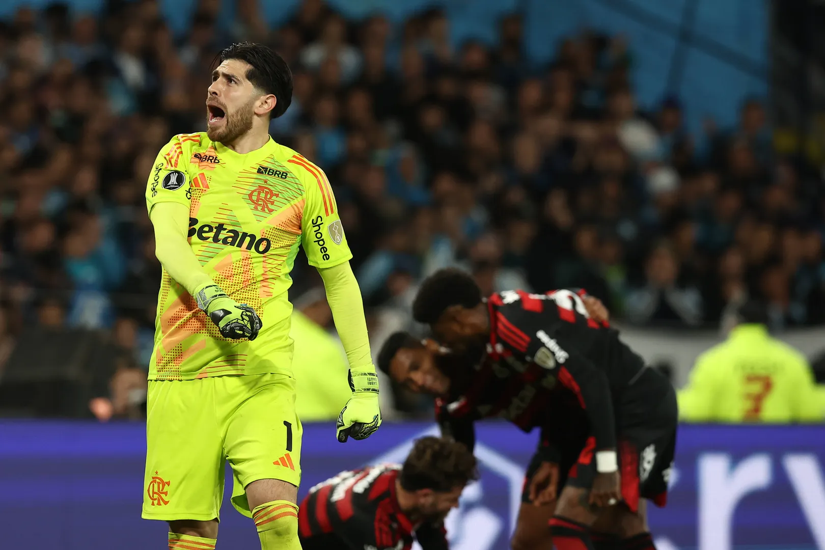 Rossi celebra classifica&ccedil;&atilde;o contra o Racing