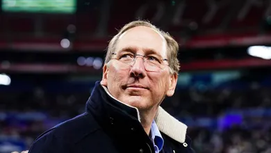 Diretriz da UEFA e perda de prazo: O calv&aacute;rio que Palace de Textor enfrenta por vaga na Europa