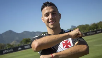Vasco aposta em refor&ccedil;os para tentar pontuar contra o Corinthians