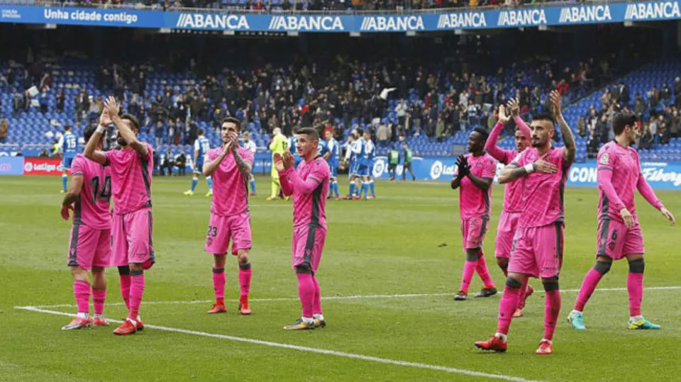 Deportivo conseguia recupera&ccedil;&atilde;o not&aacute;vel. Mas Levante teve rea&ccedil;&atilde;o tardia