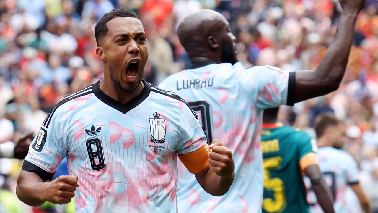 Bélgica ‘culposa’ repete virada histórica para eliminar um Senegal que se acanhou após dominar