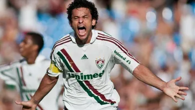 Como foram os anos em que o Fluminense teve a faixa diagonal em sua camisa