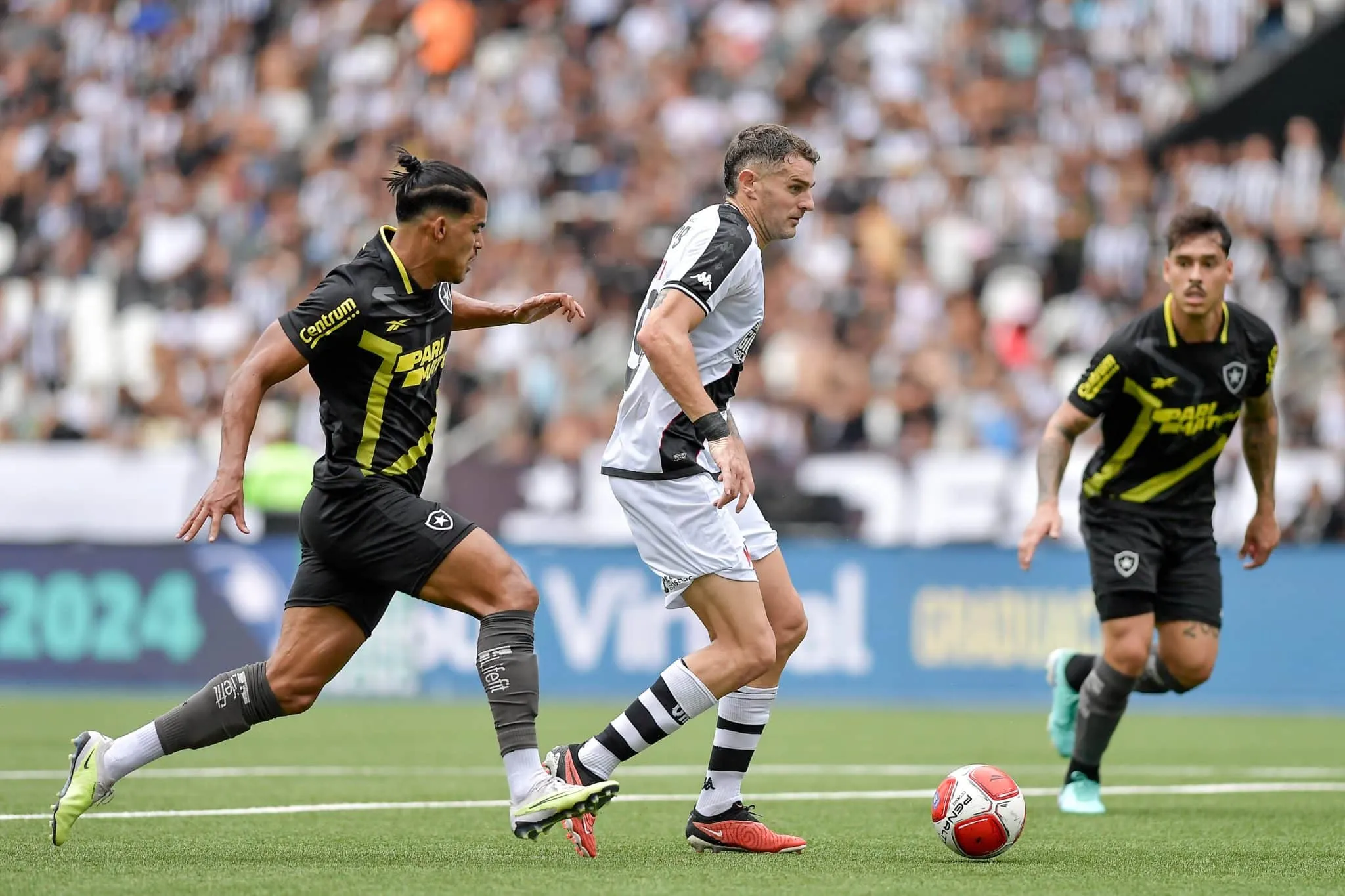 Veja o que Vasco e Botafogo precisam para se classificar para &agrave;s semifinais do Carioca