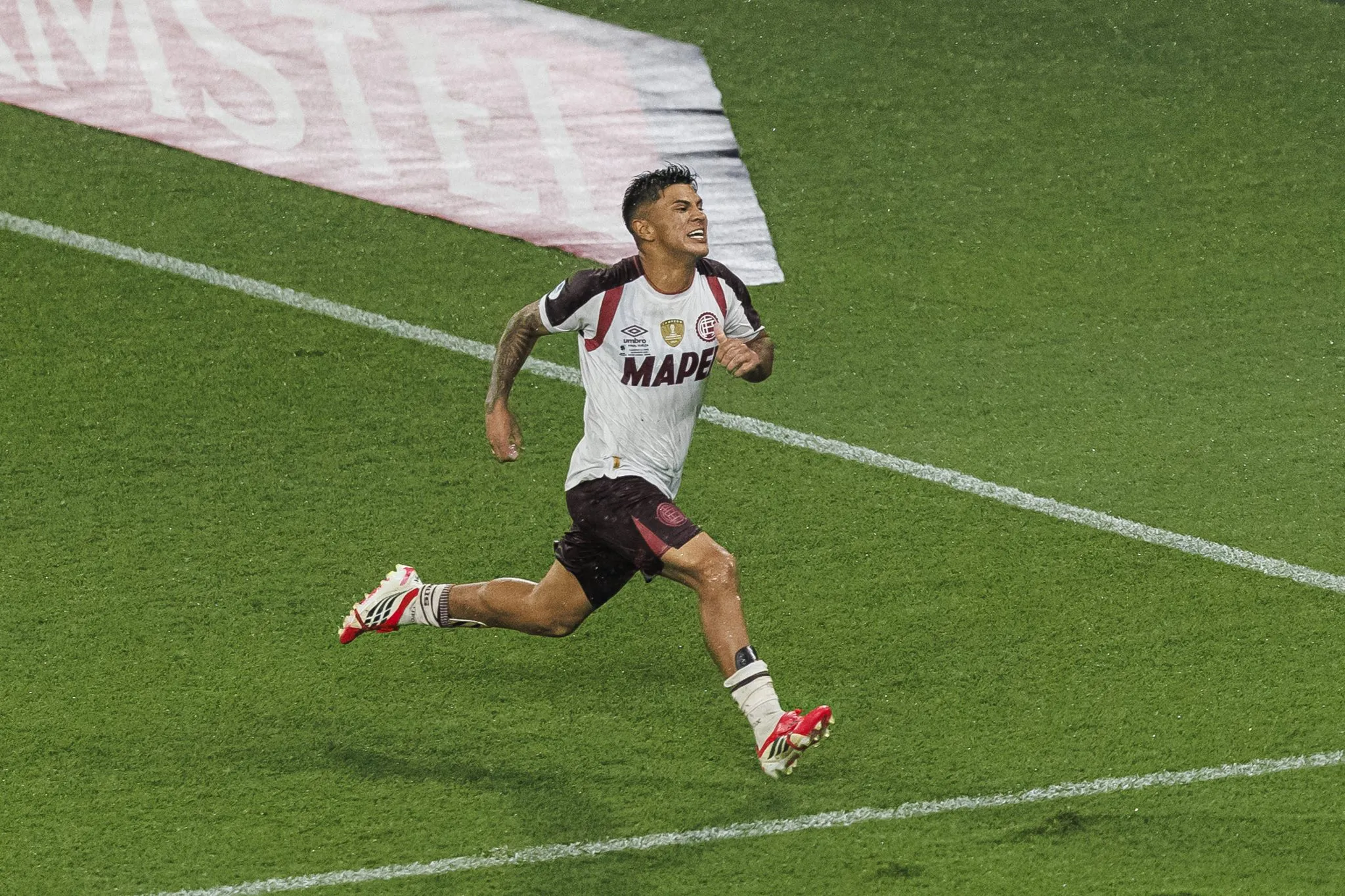 Dylan Aquino